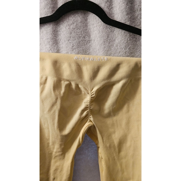 Yellow Leggings - Picture 3 of 5